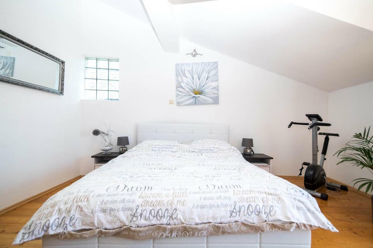 Roko Apartments Selce Εξωτερικό φωτογραφία